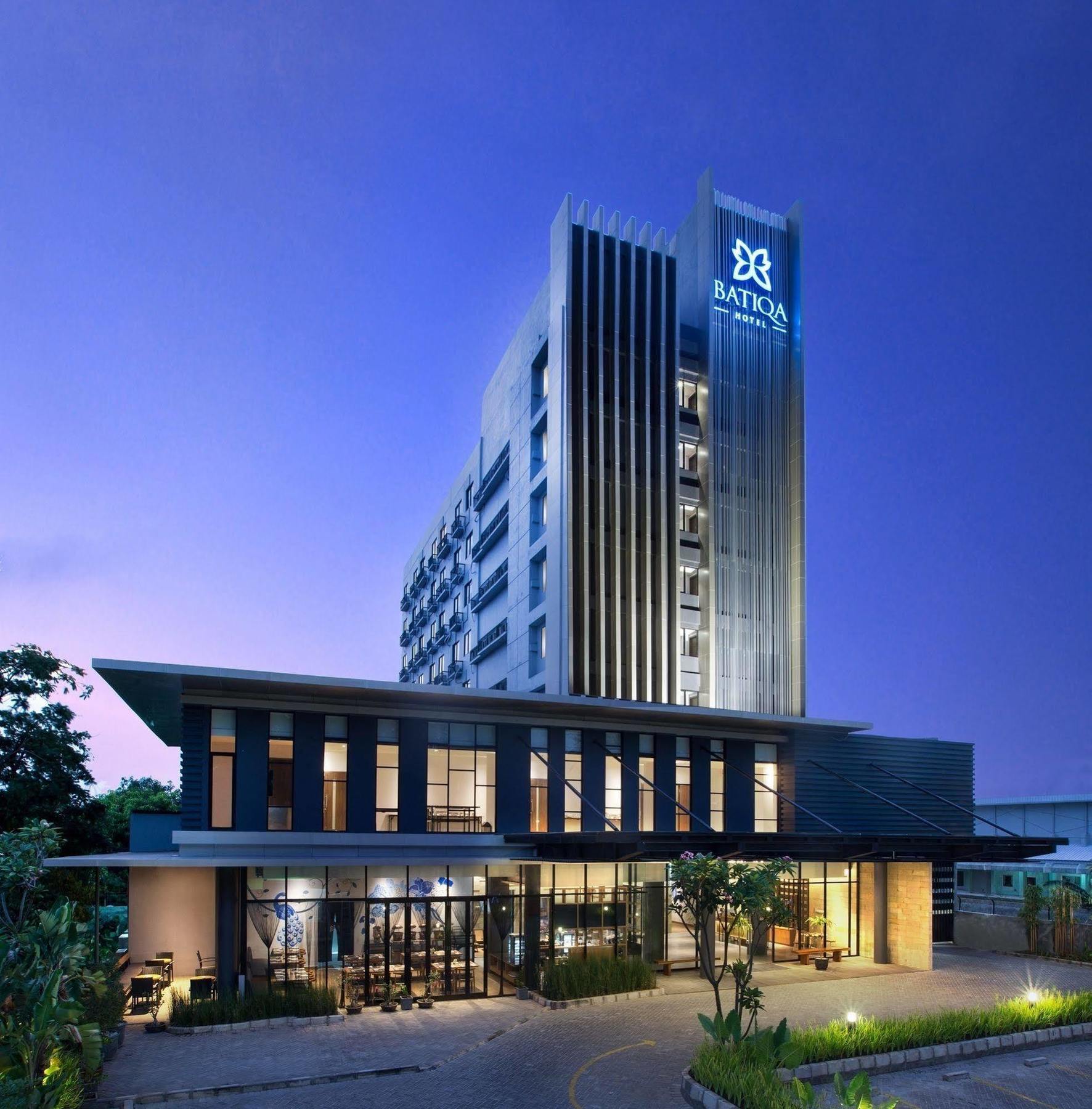 Batiqa Hotel Cirebon Exterior foto